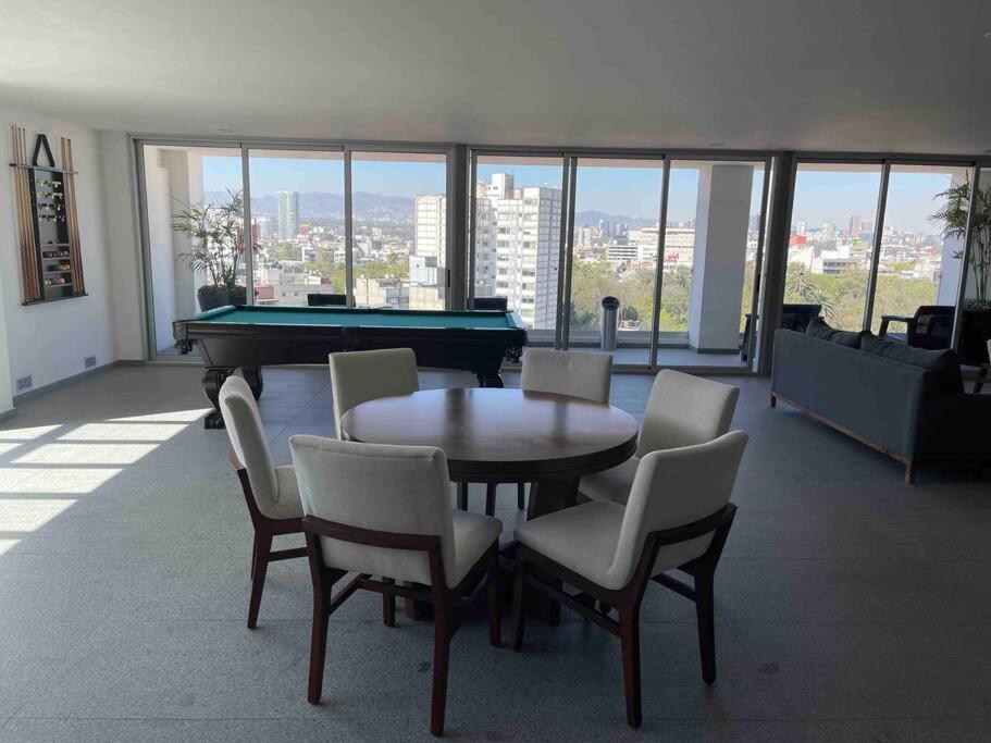Awesome Views & Great Location Apartment Mexico City